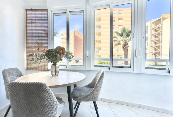 Apartament - Rynek Wtórny - Torrevieja - Playa del Cura
