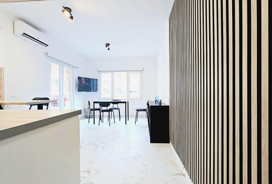 Apartament - Rynek Wtórny - Torrevieja - PLAYA LOS LOCOS