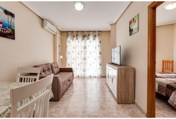 Apartamento / piso - Reventa - Torrevieja - DOM-3500