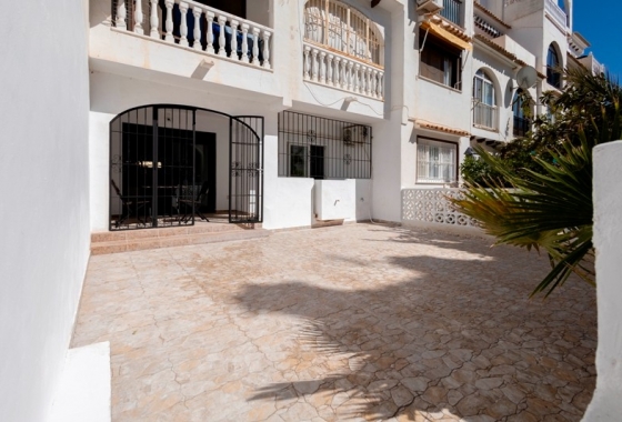 Apartment / flat - Resale - Torrevieja - Centro Salud La Loma