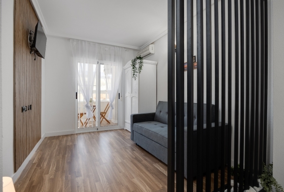 Apartment / flat - Resale - Torrevieja - City Center