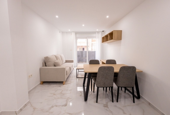 Apartment / flat - Resale - Torrevieja - City Center