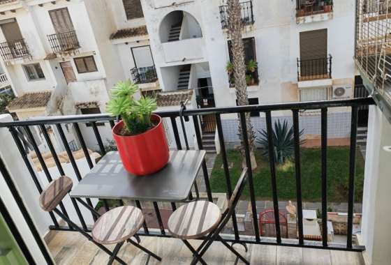 Apartment / flat - Resale - Torrevieja - DOM - 2211