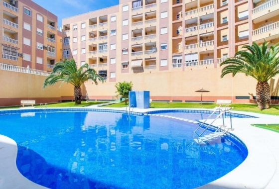 Apartment / flat - Resale - Torrevieja - Parque de Las Naciones