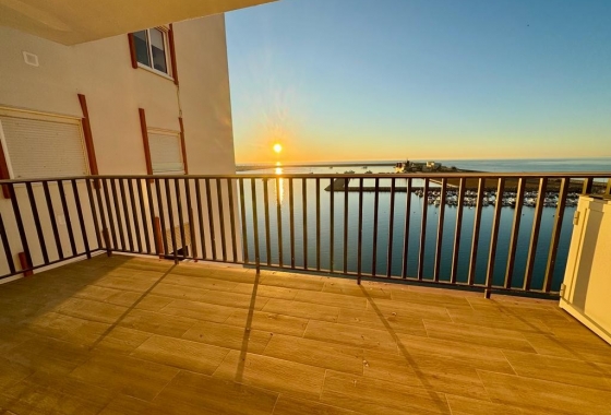 Apartment / flat - Resale - Torrevieja - Playa del Acequión