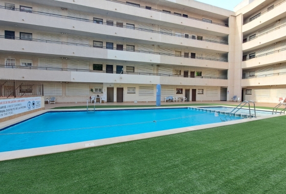 Apartment / flat - Resale - Torrevieja - Playa del Cura