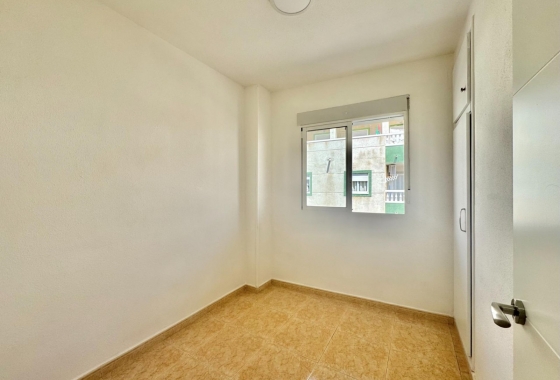 Apartment / flat - Resale - Torrevieja - Torrevieja - Playa del Cura
