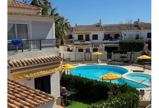 Bungalow - Reventa - Torrevieja - Nueva Torrevieja - Aguas Nuevas