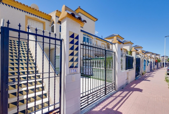 Bungalow - Rynek Wtórny - Torrevieja - DOM-6345