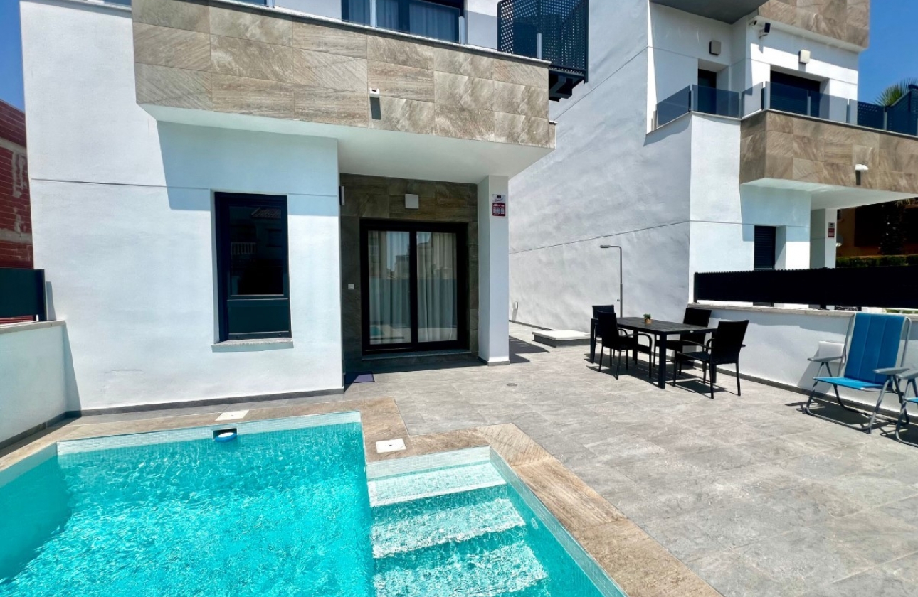 New Build - Villa - Torrevieja - Torreta