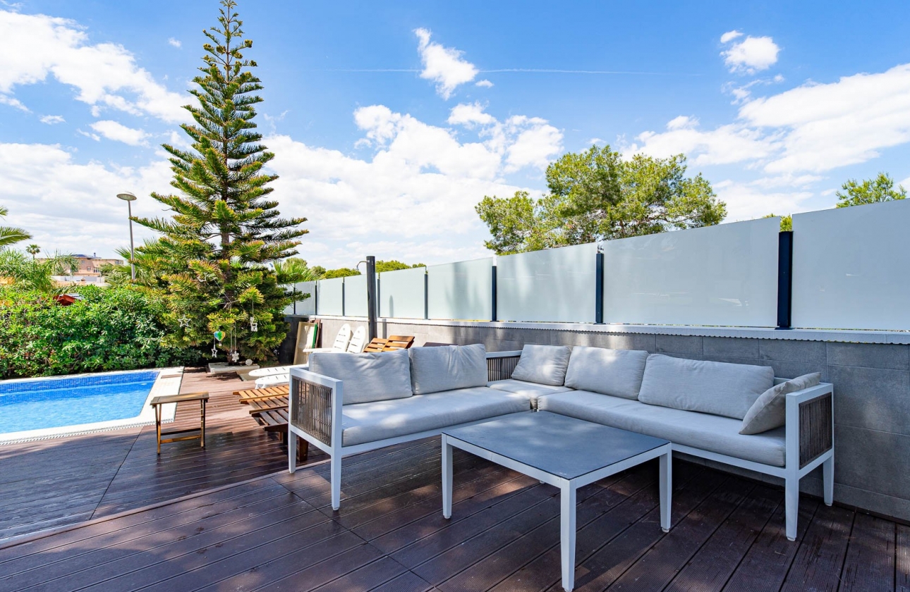 Obra nueva - Villa - Orihuela Costa - Los Altos