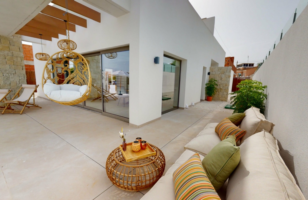 Obra nueva - Villa - San Miguel de Salinas - Las Colinas Golf and Country Club