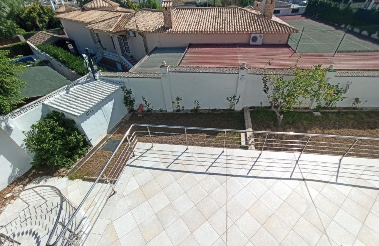 Obra nueva - Villa - Villamartin