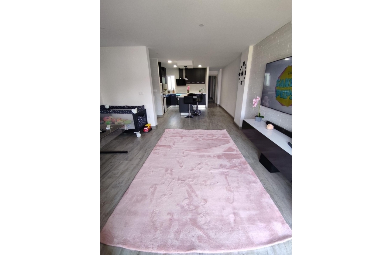 Resale - Apartment / flat - Alicante - Carolinas Bajas