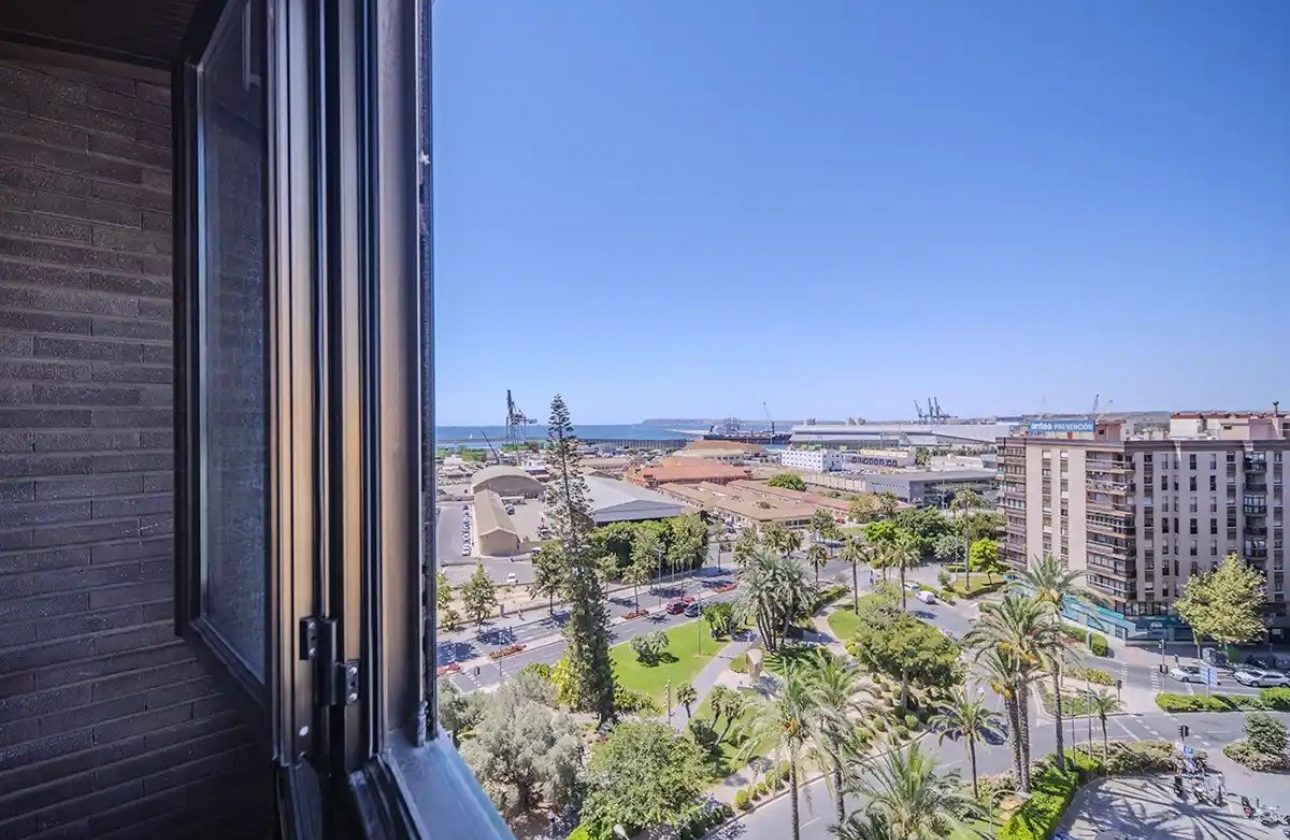 Resale - Apartment / flat - Alicante - Centro