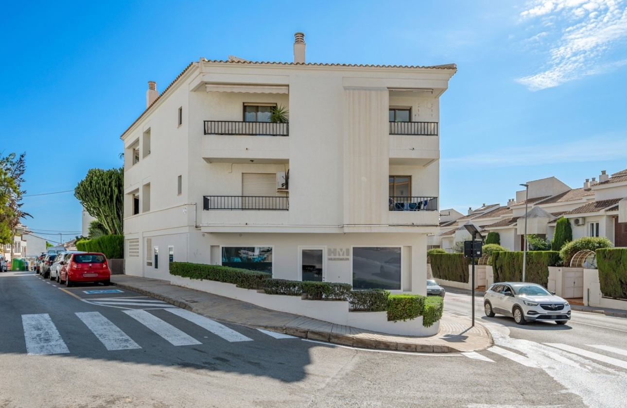 Resale - Apartment / flat - Altea