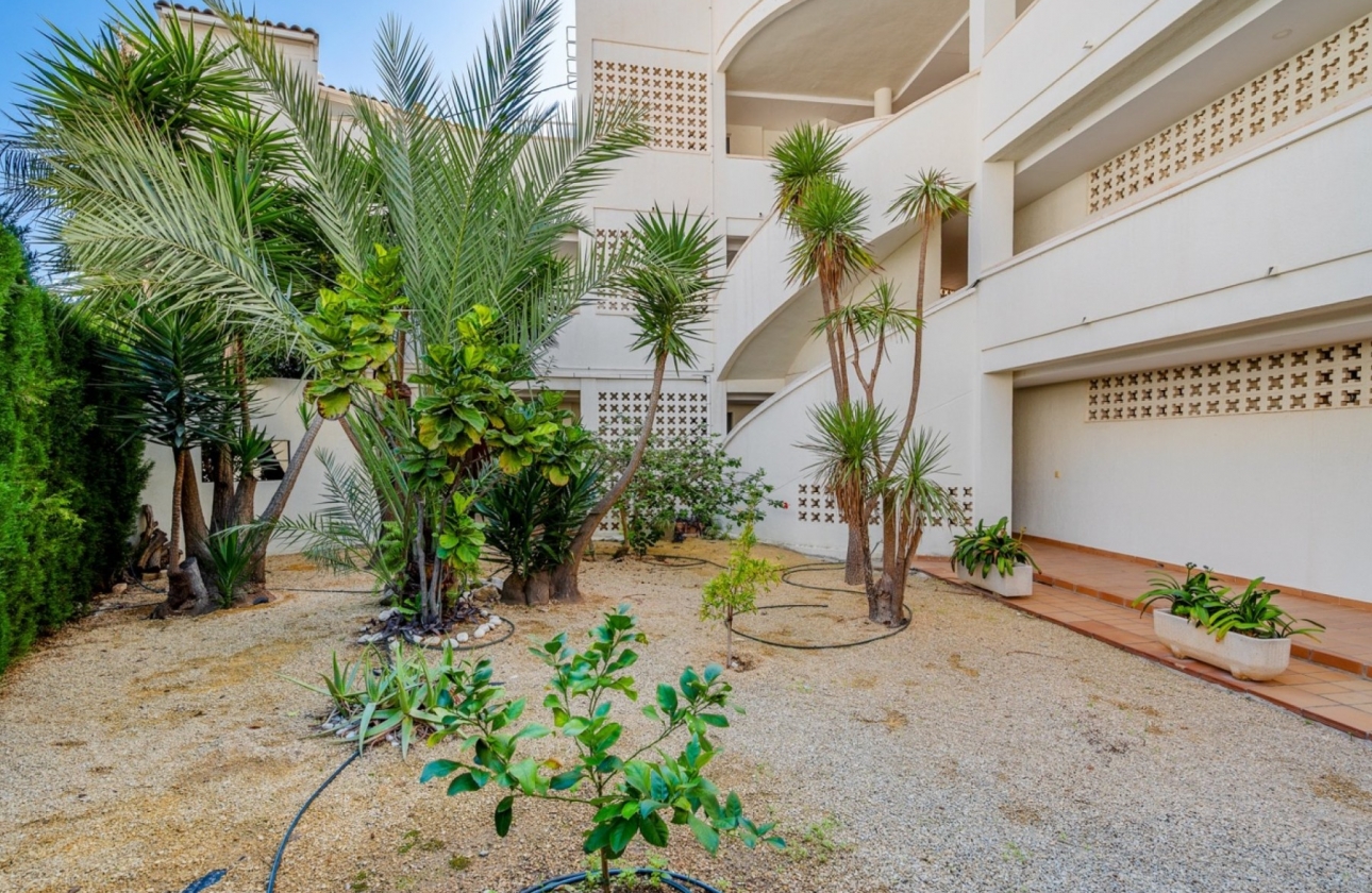 Resale - Apartment / flat - Altea