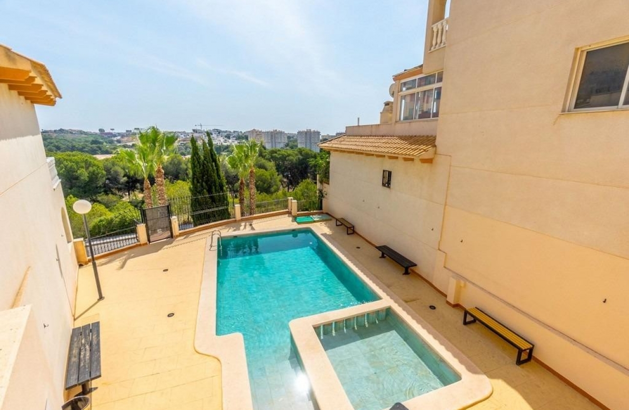 Resale - Apartment / flat - Dehesa De Campoamor