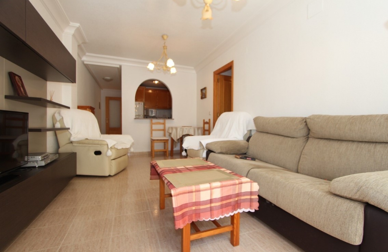 Resale - Apartment / flat - Guardamar del Segura - Urbanizaciones