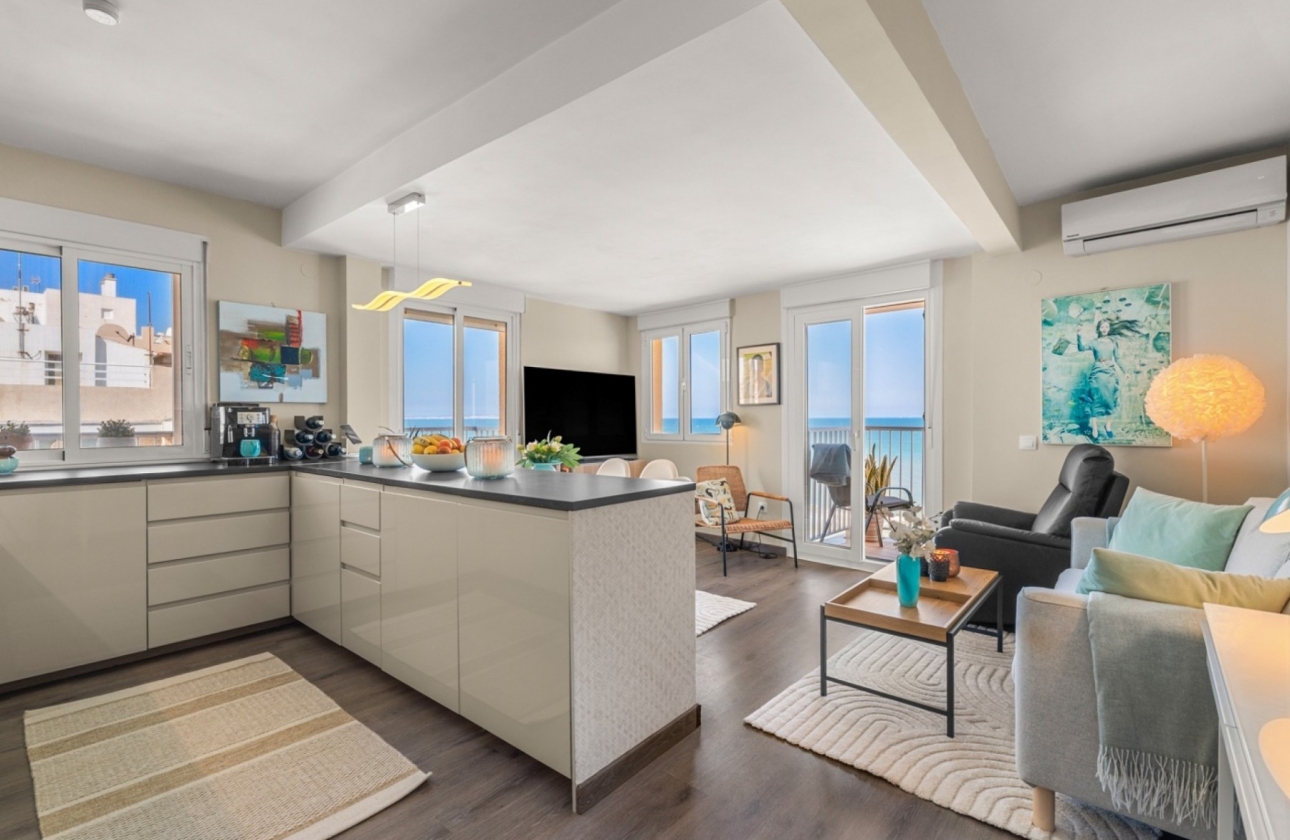 Resale - Apartment / flat - Guardamar del Segura