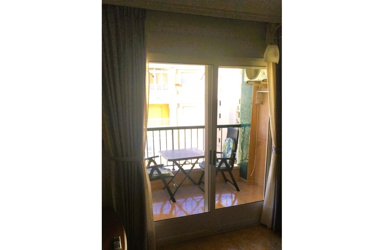 Resale - Apartment / flat - Guardamar del Segura