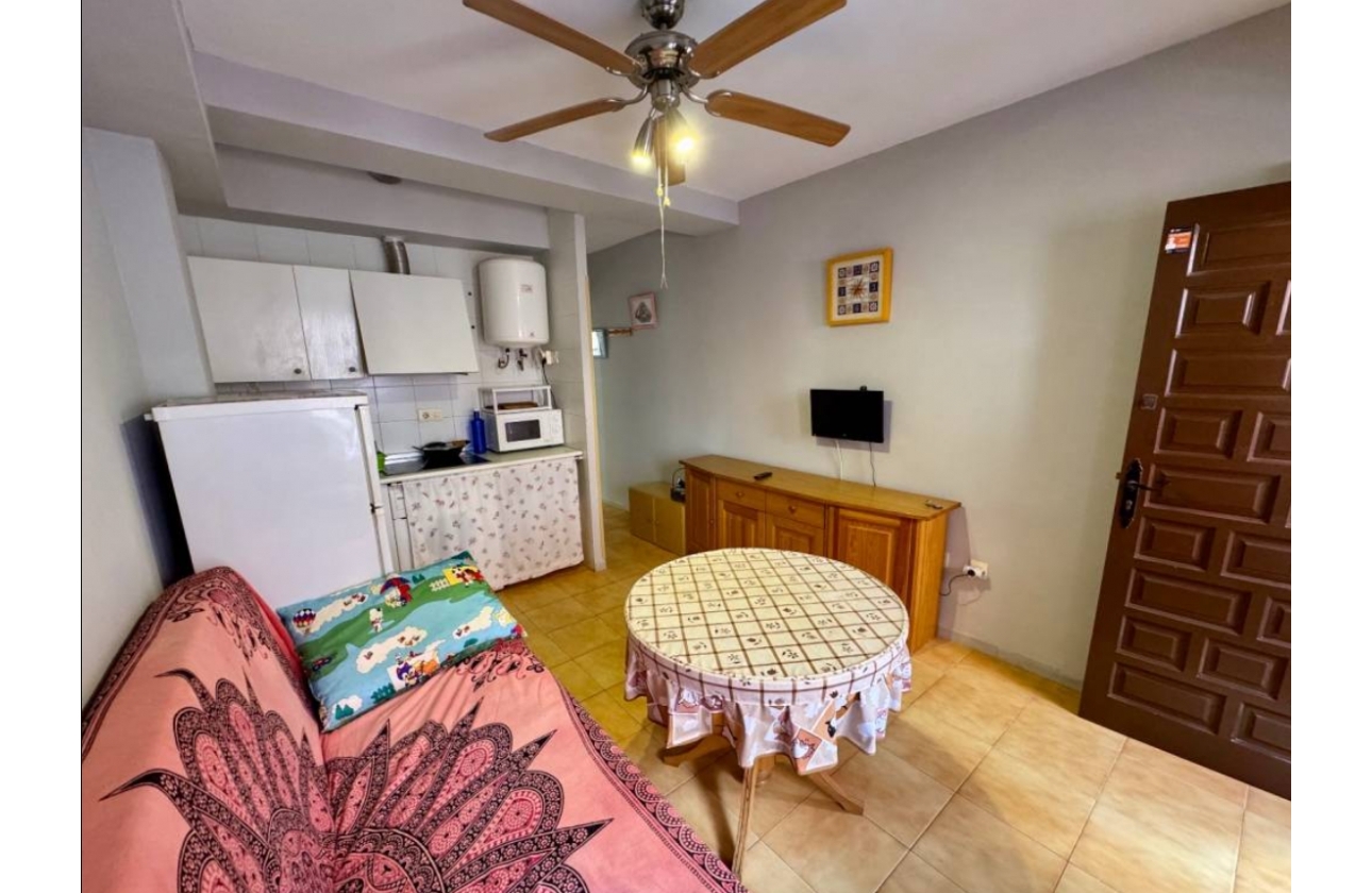 Resale - Apartment / flat - La Mata