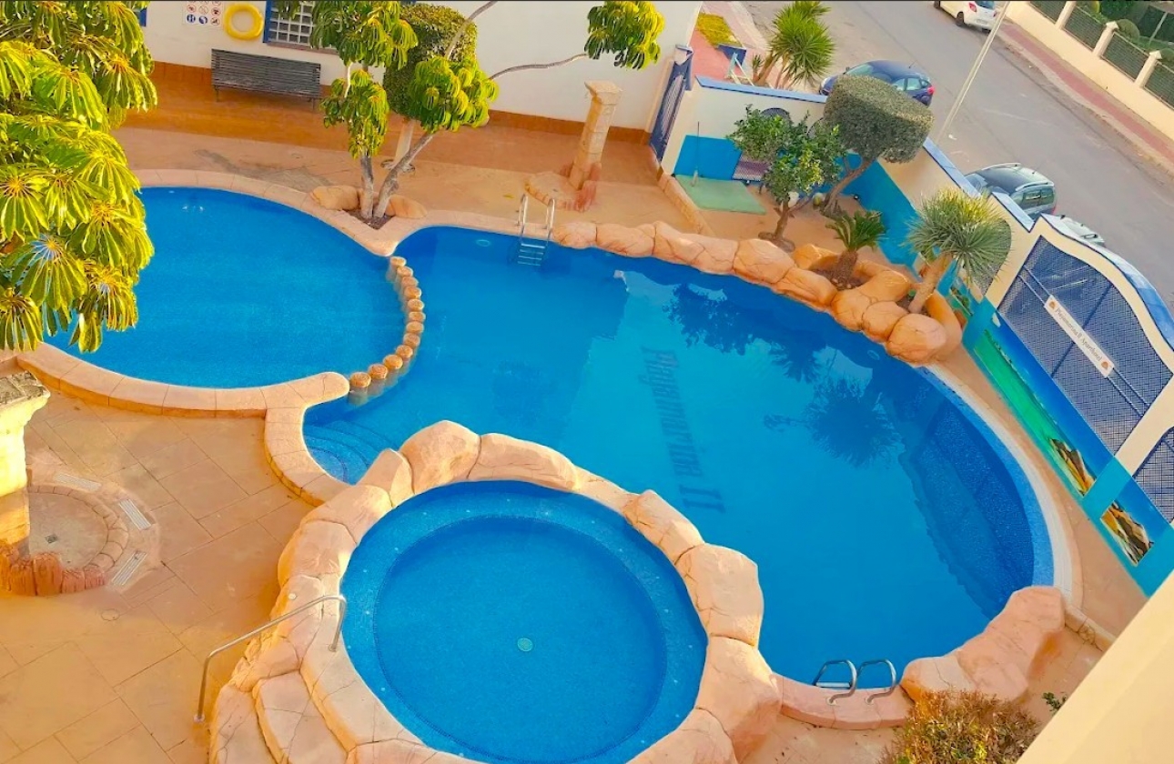 Resale - Apartment / flat - Orihuela Costa - Cabo Roig