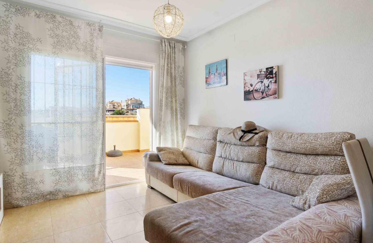 Resale - Apartment / flat - Orihuela Costa - Campoamor