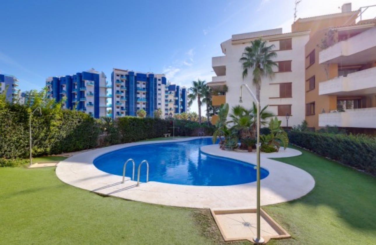 Resale - Apartment / flat - Orihuela Costa - Punta Prima