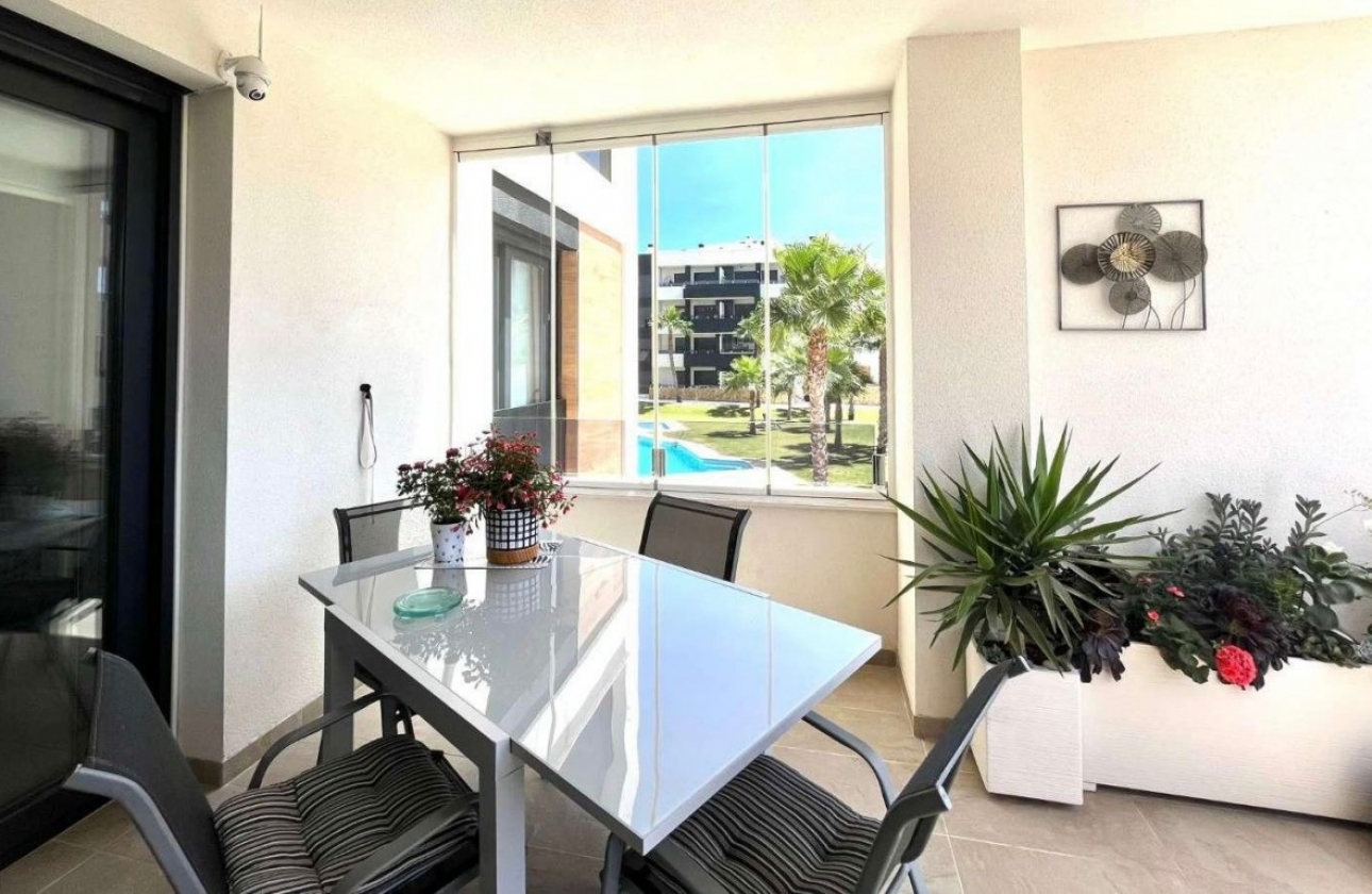 Resale - Apartment / flat - Orihuela Costa