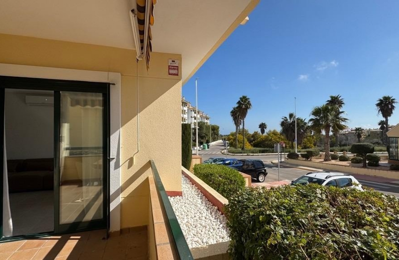 Resale - Apartment / flat - Orihuela Costa