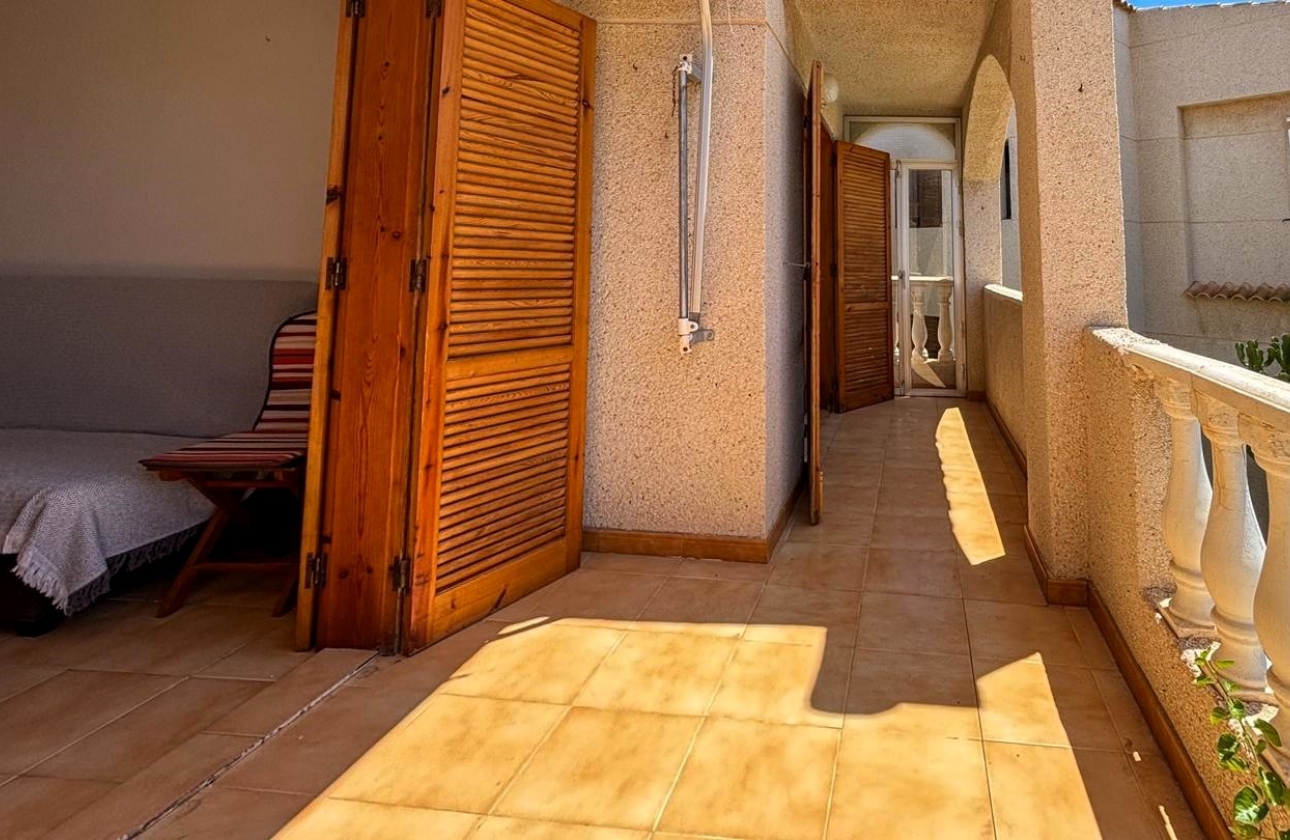 Resale - Apartment / flat - Santa Pola - Playa del Este