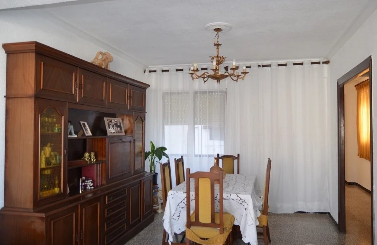 Resale - Apartment / flat - Santa Pola - Puerto