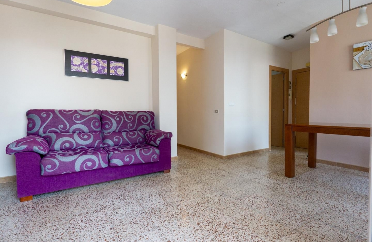 Resale - Apartment / flat - Santa Pola