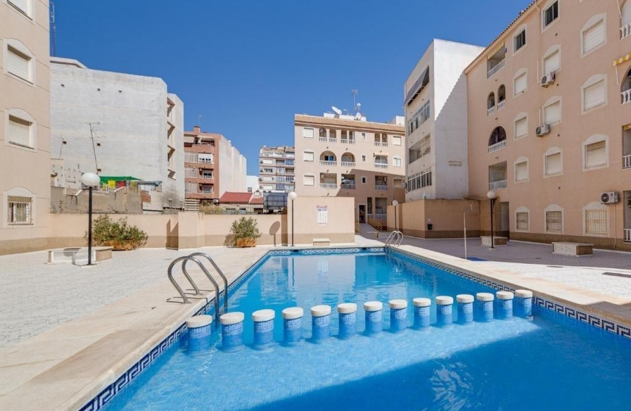 Resale - Apartment / flat - Torrevieja - City Center