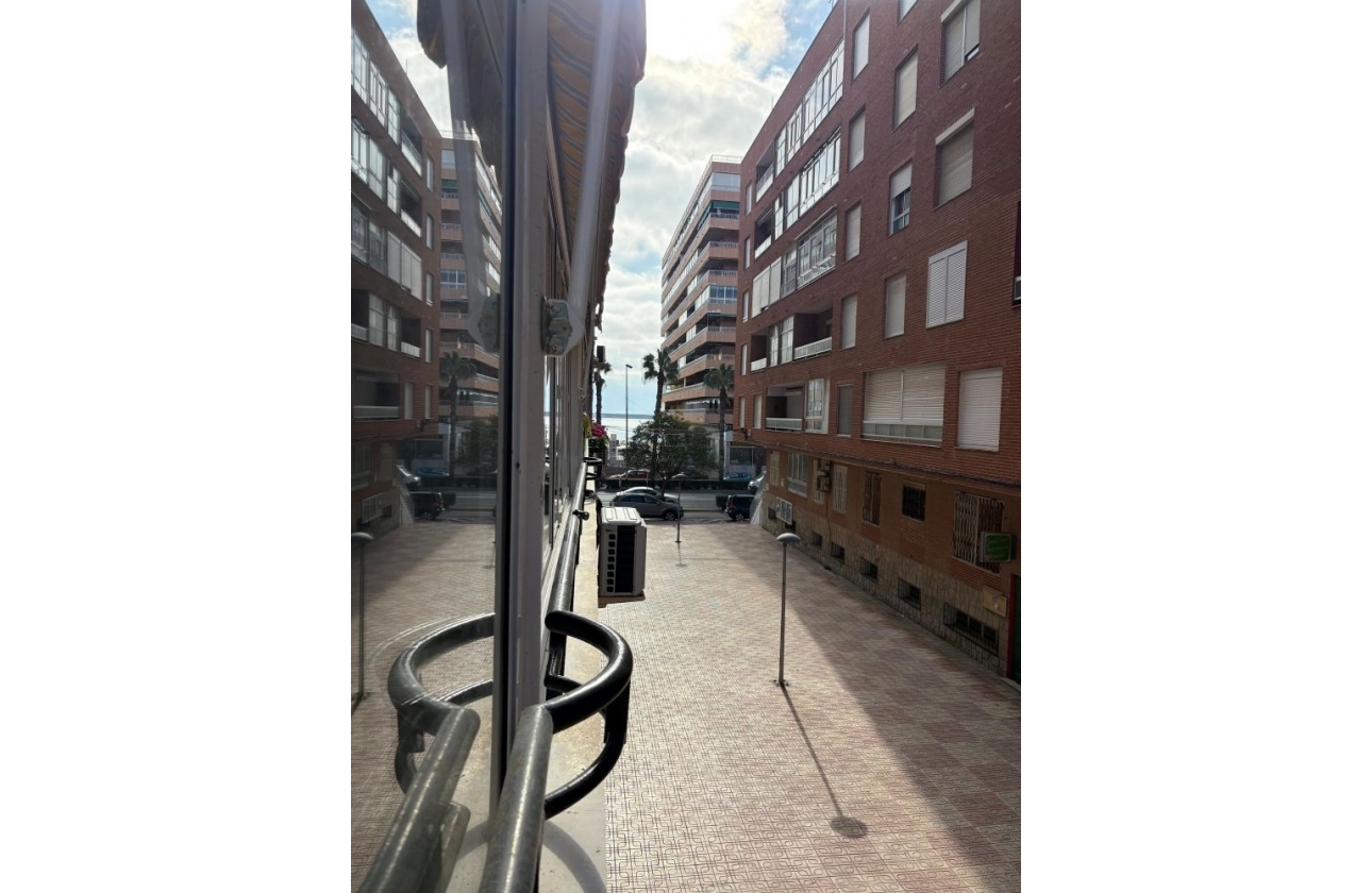 Resale - Apartment / flat - Torrevieja - City Center
