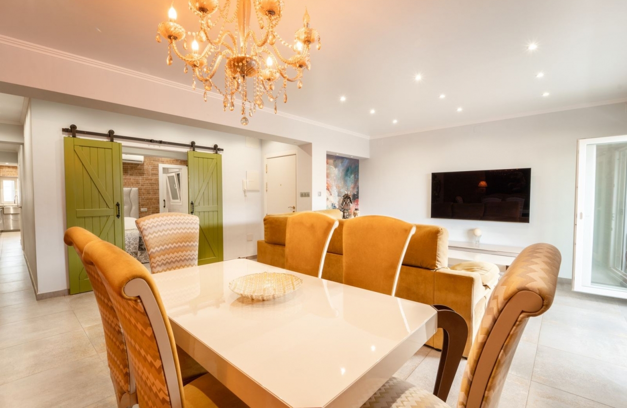 Resale - Apartment / flat - Torrevieja - City Center