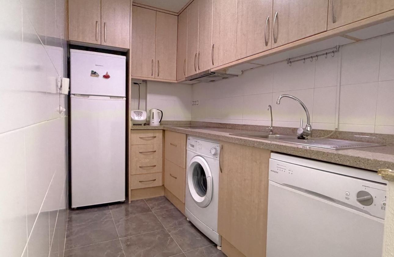 Resale - Apartment / flat - Torrevieja - City Center