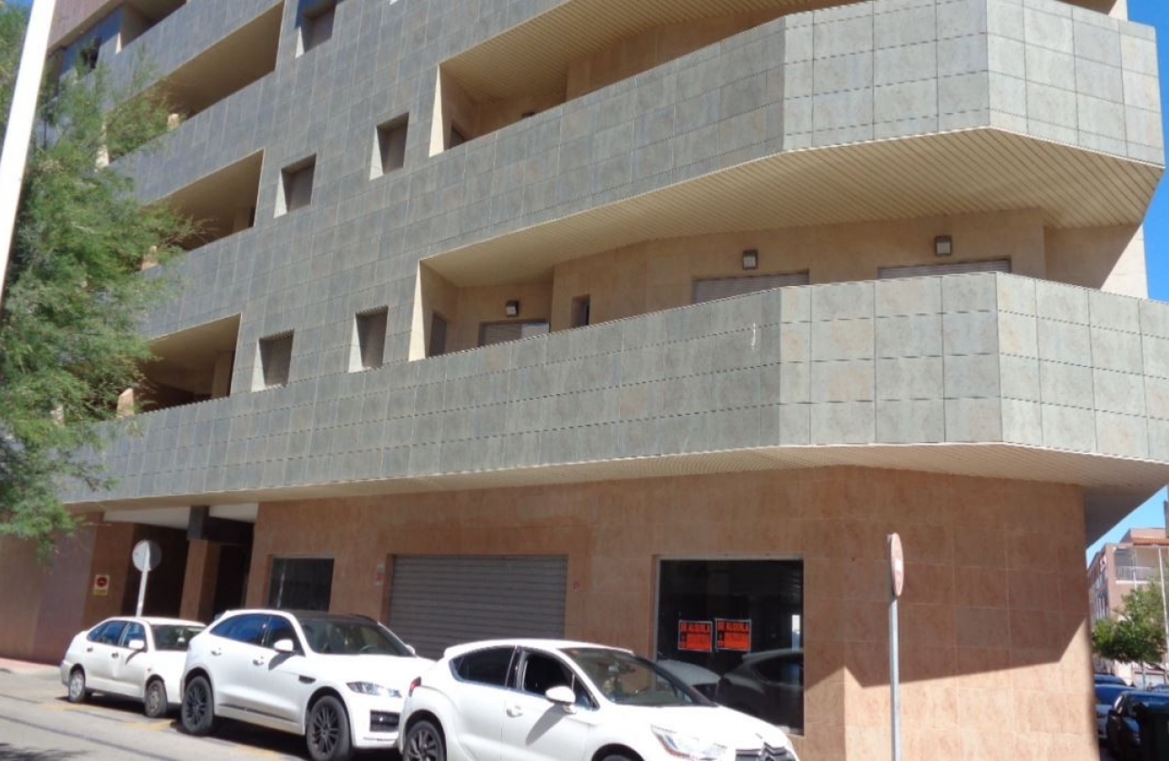 Resale - Apartment / flat - Torrevieja - LA MATA