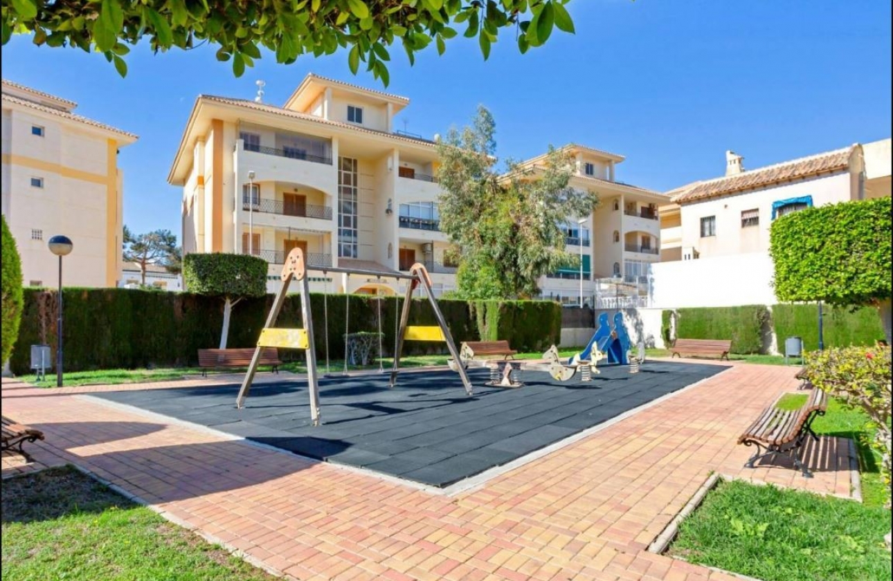 Resale - Apartment / flat - Torrevieja - LA MATA