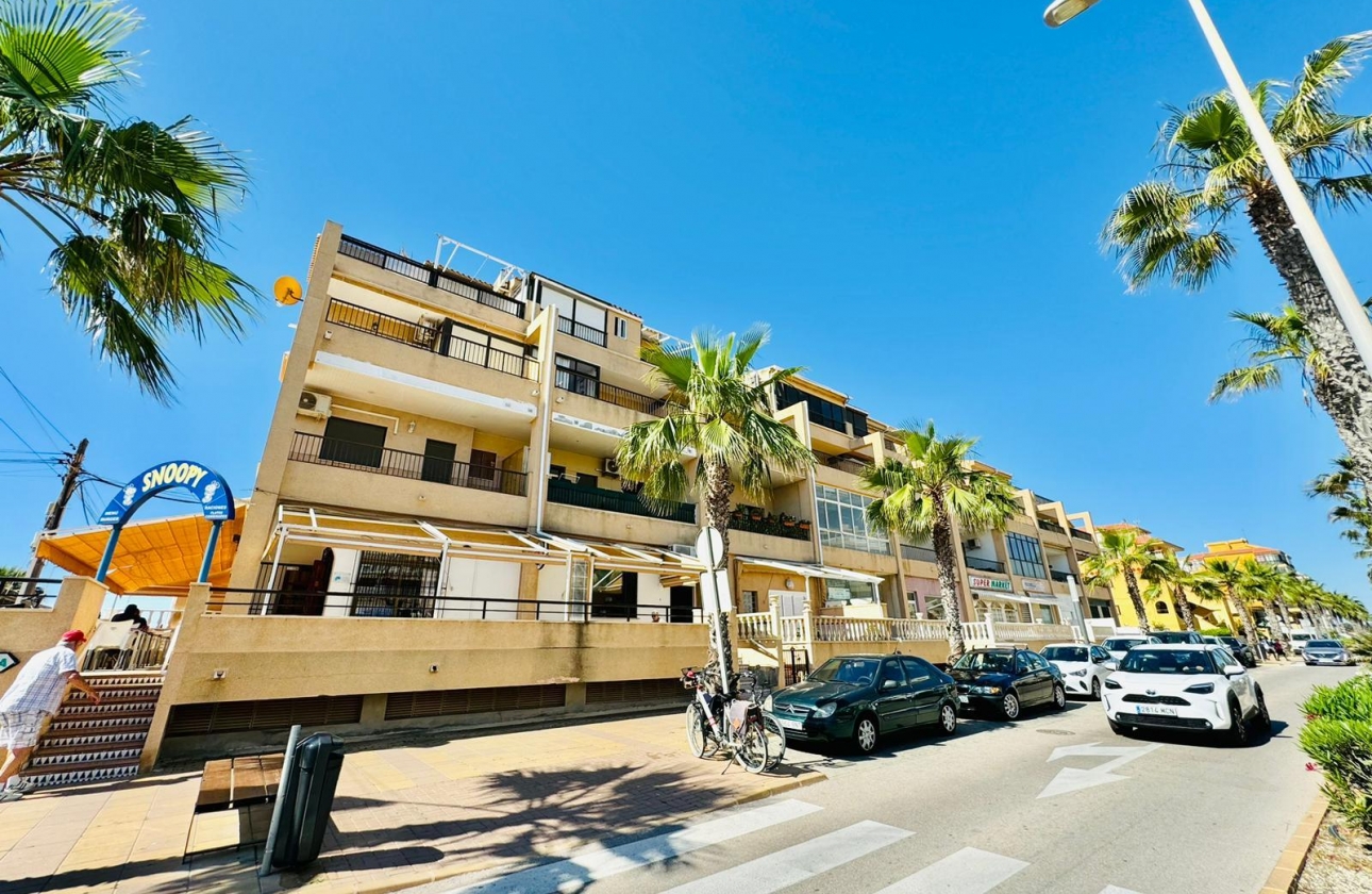 Resale - Apartment / flat - Torrevieja - LA MATA