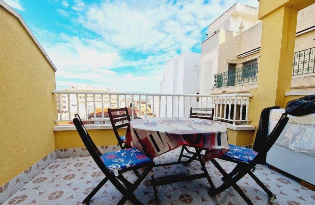 Resale - Apartment / flat - Torrevieja - LA MATA