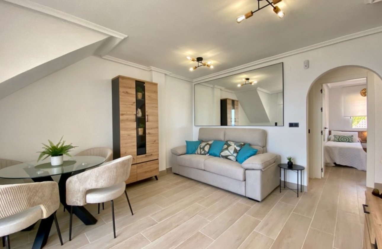 Resale - Apartment / flat - Torrevieja - LA MATA