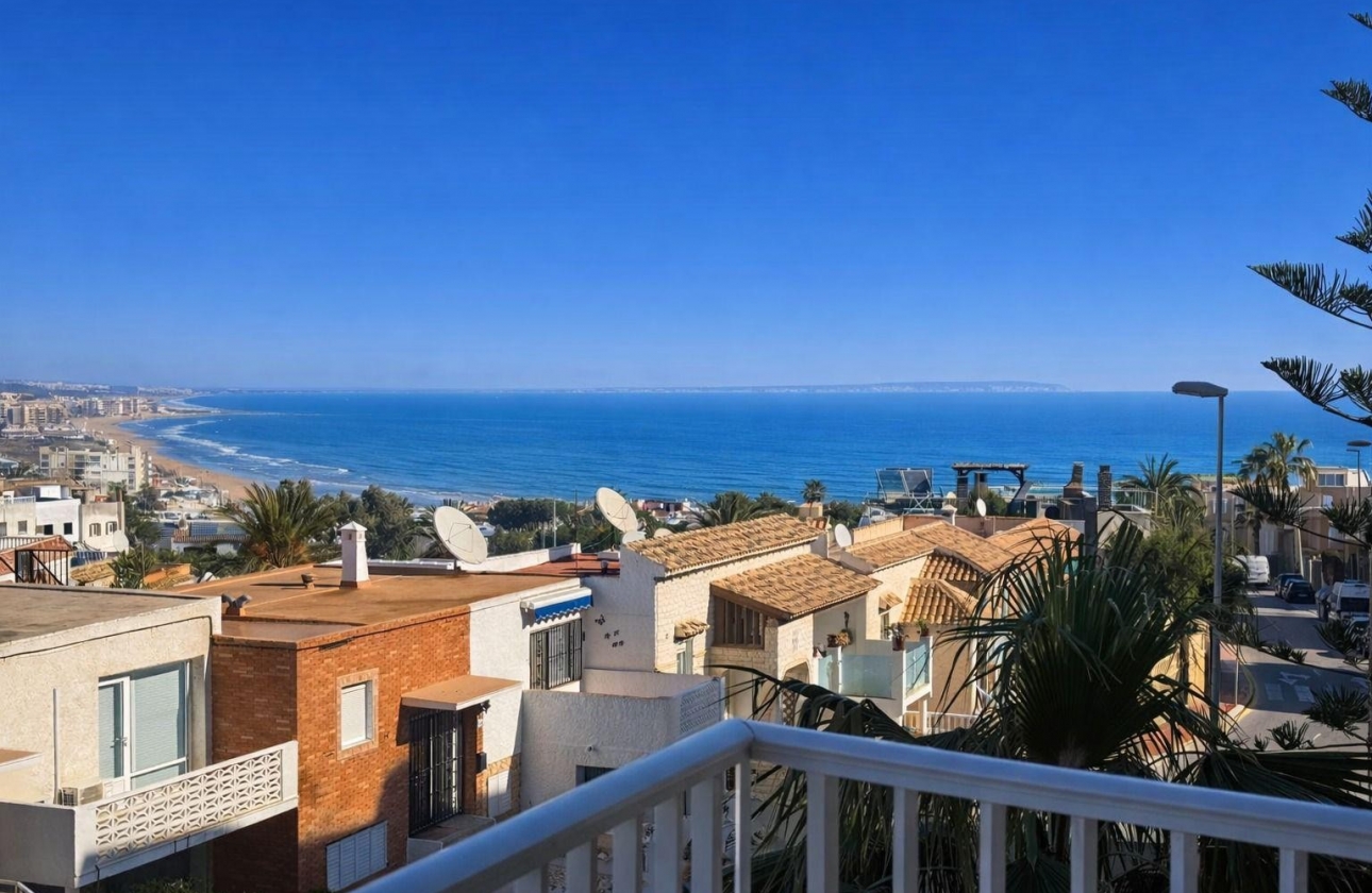 Resale - Apartment / flat - Torrevieja - LA MATA