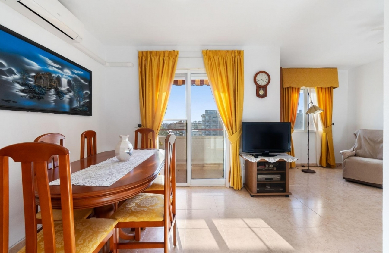 Resale - Apartment / flat - Torrevieja - Nueva Torrevieja - Aguas Nuevas