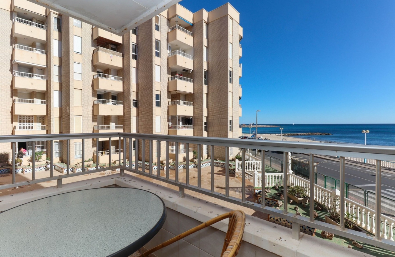 Resale - Apartment / flat - Torrevieja - Playa de los Locos