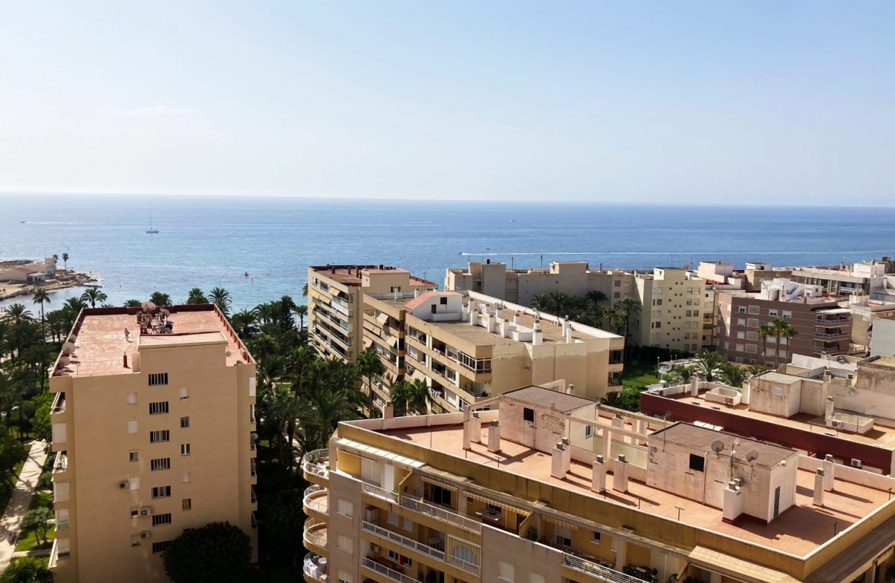 Resale - Apartment / flat - Torrevieja - Playa de los Locos