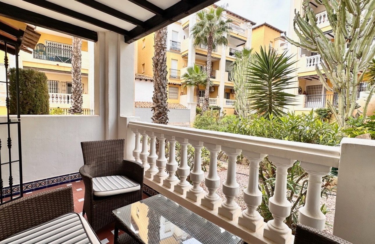 Resale - Apartment / flat - Torrevieja - Playa de los Locos