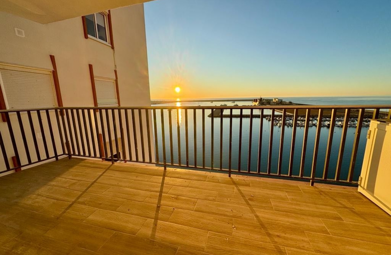 Resale - Apartment / flat - Torrevieja - Playa del Acequión