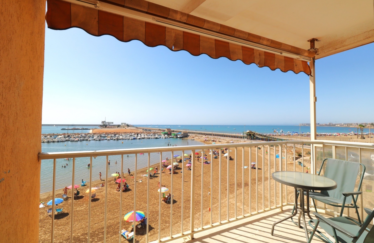 Resale - Apartment / flat - Torrevieja - Playa del Acequión